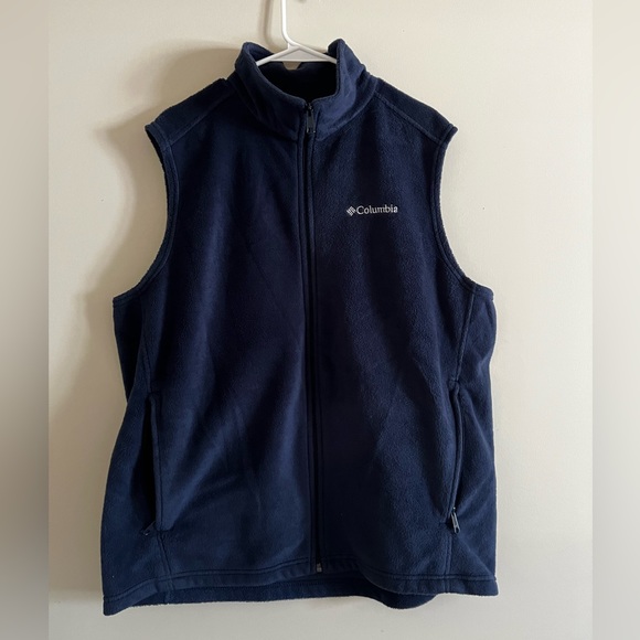 Size xl Columbia fleece vest - Picture 5 of 5